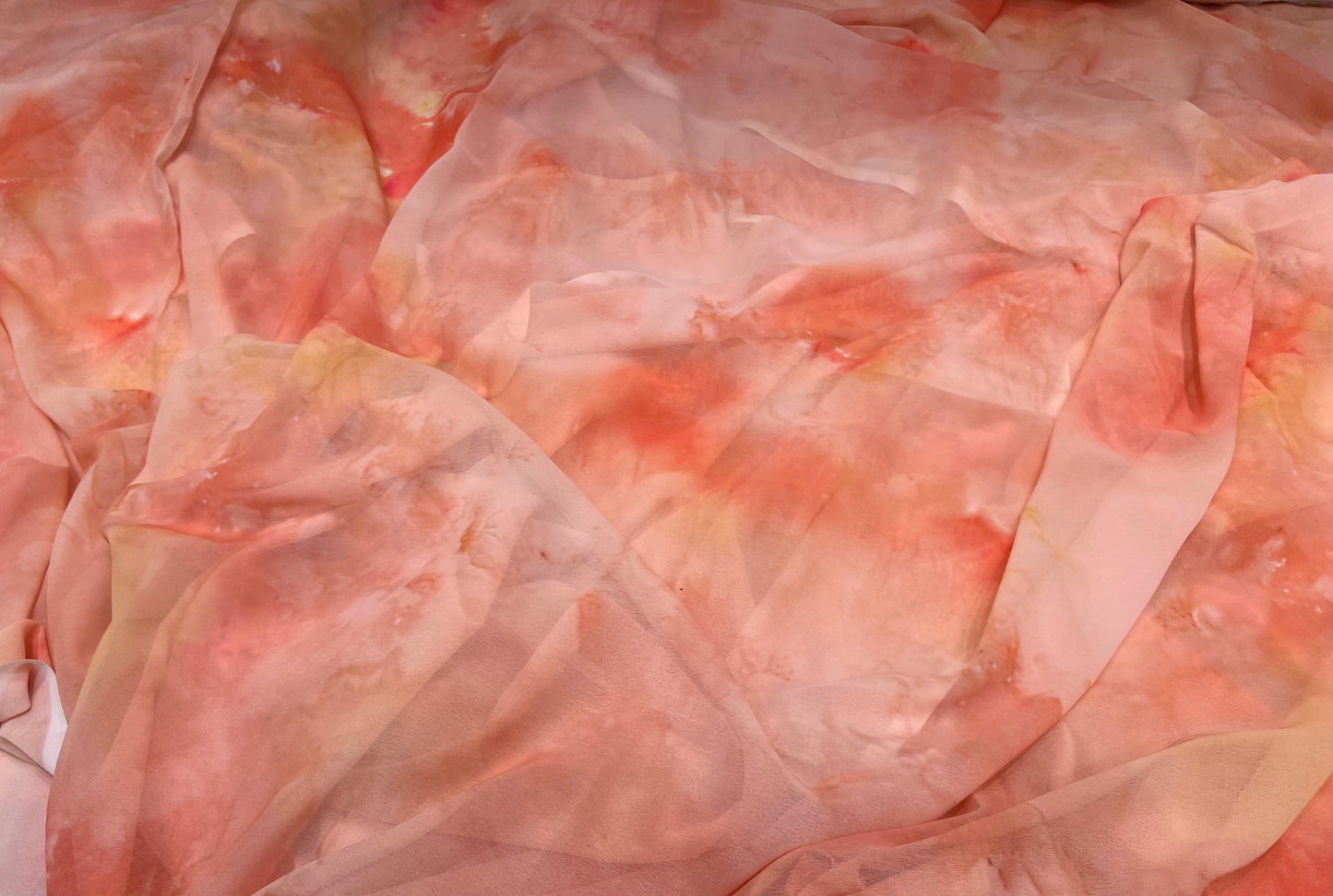 Ombre Peach Poly Georgette ₹250 per meter